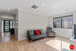 13 Robbins Ct, Epsom VIC 3551, Australia