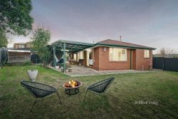 3 Pelham Ct, Epping VIC 3076, Australia