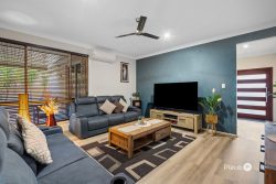 21 Eaton Cl, North Lakes QLD 4509, Australia