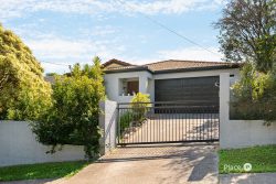 302 Richmond Rd, Cannon Hill QLD 4170, Australia