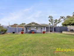 11 Arbon Pl, Lynwood WA 6147, Australia