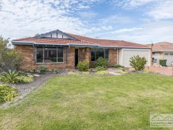 5 Howe Elbow, Quinns Rocks WA 6030, Australia