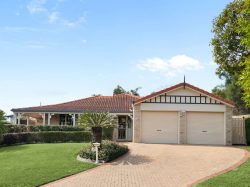 37 Redford Cres, McDowall QLD 4053, Australia