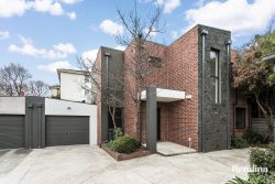 5/1B Westbourne Road, Kensington VIC 3031, Australia