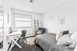 10 The Grove, Ascot Vale VIC 3032, Australia