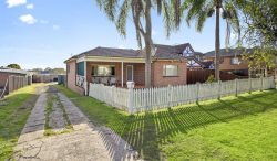 88 Simmat Ave, Condell Park NSW 2200, Australia