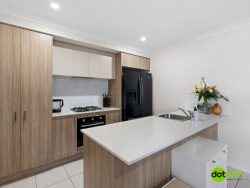 4B Farmer Ave, Wyee NSW 2259, Australia