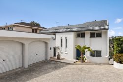 10 Balandra Pl, Kareela NSW 2232, Australia