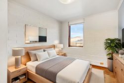 Unit 5/207 Churchill Ave, Sandy Bay TAS 7005, Australia