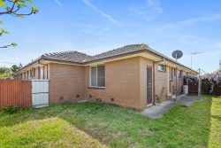 Unit 4/42 Frederick St, Fawkner VIC 3060, Australia