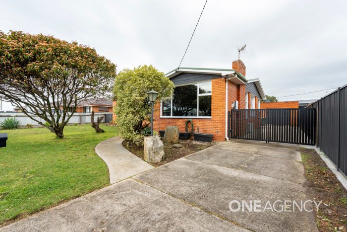 15 Grace Ave, Wynyard TAS 7325, Australia