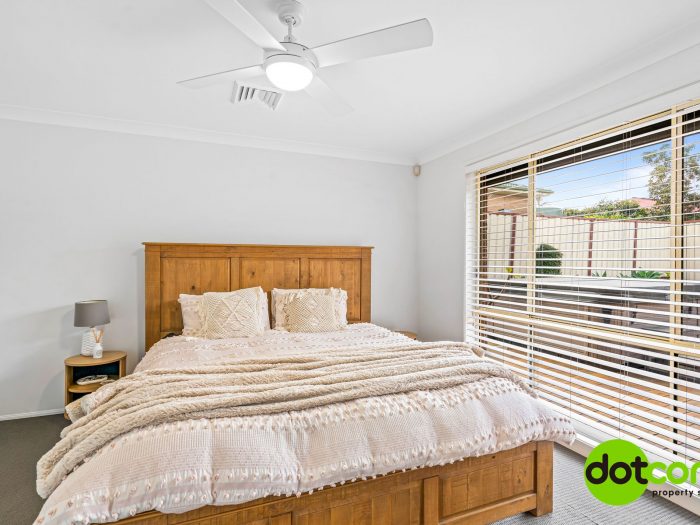 8 Hamlyn Rd, Hamlyn Terrace NSW 2259, Australia