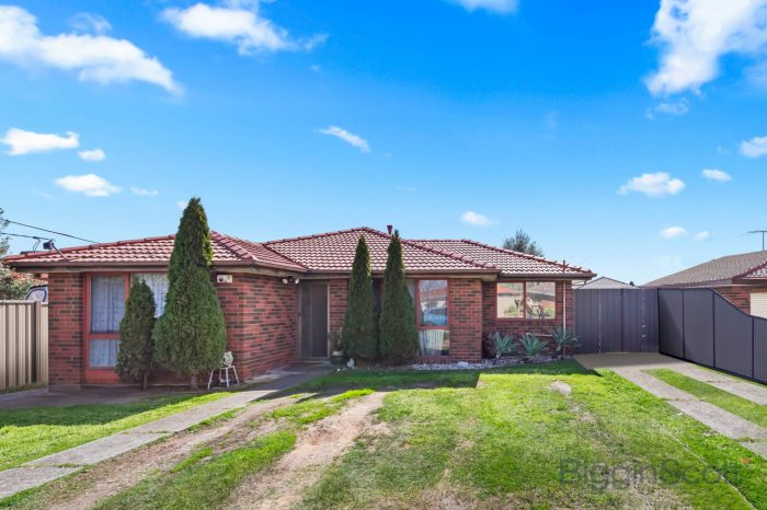 67 Fairfax Cct, Albanvale VIC 3021, Australia