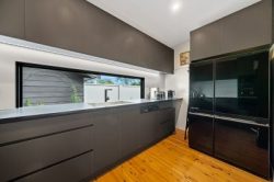 Unit 1/101 Ocean Beach Rd, Woy Woy NSW 2256, Australia