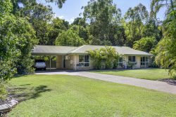 50-54 Vine Forest Dr, Dundowran Beach QLD 4655, Australia