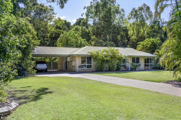 50-54 Vine Forest Dr, Dundowran Beach QLD 4655, Australia