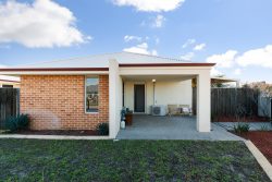 Unit 1/11 Castlefern St, Ellenbrook WA 6069, Australia