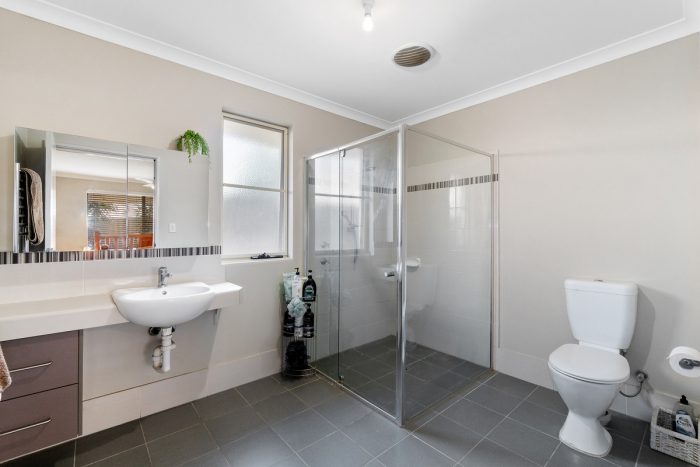 Unit 1/11 Castlefern St, Ellenbrook WA 6069, Australia