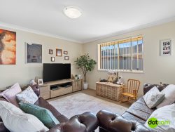 9 Primrose Dr, Hamlyn Terrace NSW 2259, Australia