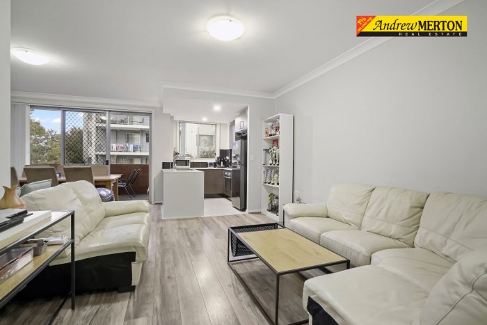 Unit 101/8C Myrtle St, Prospect NSW 2148, Australia