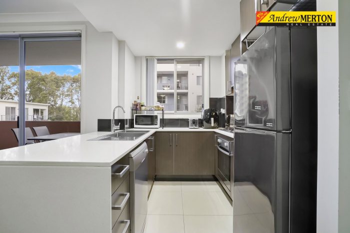 Unit 101/8C Myrtle St, Prospect NSW 2148, Australia