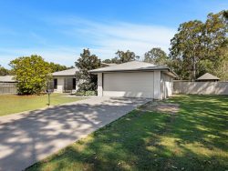 3 Jaeger Ct, Wondunna QLD 4655, Australia