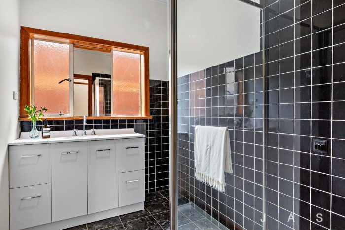 Unit 1/144 Rupert St, West Footscray VIC 3012, Australia