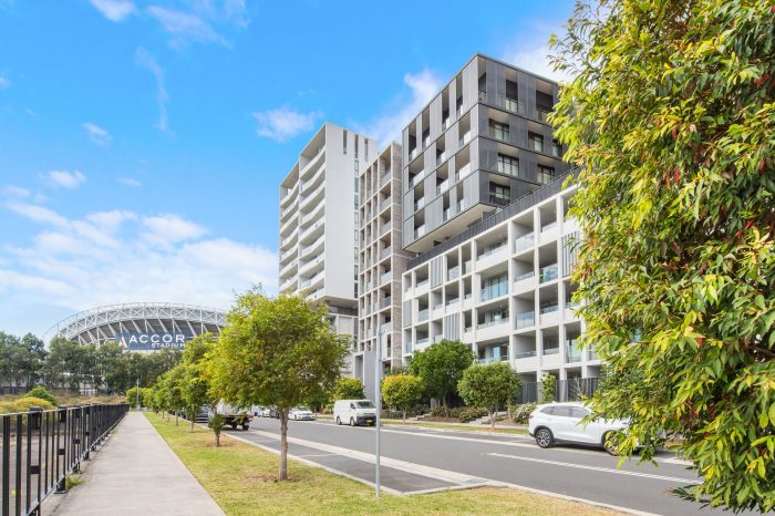 Unit 708/8 Shale St, Lidcombe NSW 2141, Australia