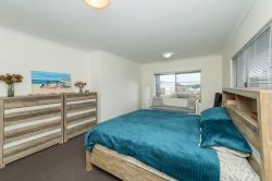 27 Starboard Rd, Yanchep WA 6035, Australia