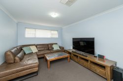 27 Starboard Rd, Yanchep WA 6035, Australia