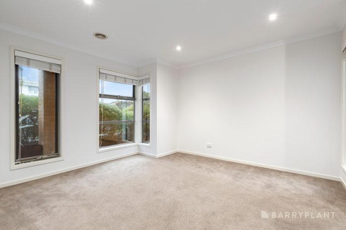 8 Swan Walk, Chelsea VIC 3196, Australia