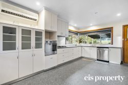 26 Thurley Rd, Geeveston TAS 7116, Australia