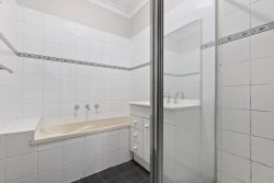 Unit 3/20 Sydney St, Albion VIC 3020, Australia