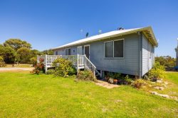 41 Westerly Way, Karakin WA 6044, Australia