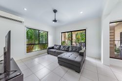 15 Armada Cres, Jubilee Pocket QLD 4802, Australia