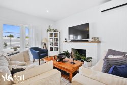 Unit 1/110 Bangalee St, Lauderdale TAS 7021, Australia