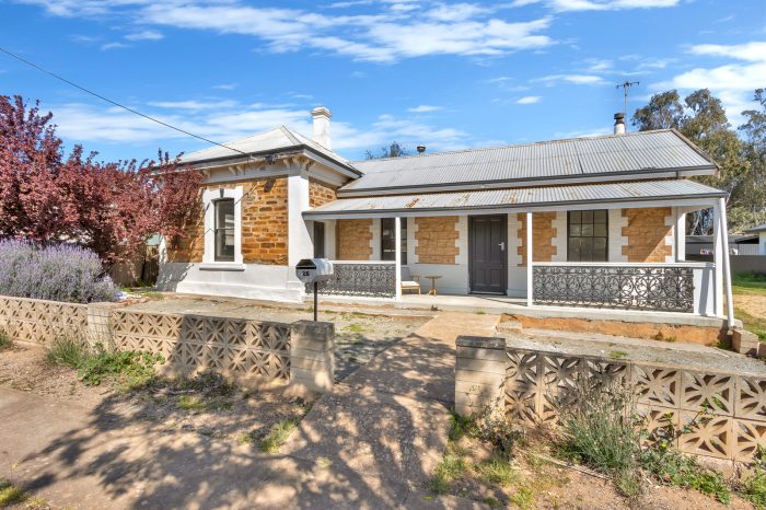 26 Barwell St, Eudunda SA 5374, Australia