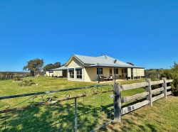 59 Belmore Rd, Burrangong NSW 2594, Australia