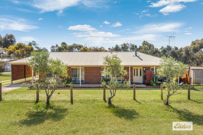 28 Candlebark Ct, Longlea VIC 3551, Australia