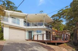 11 Daley Ave, Daleys Point NSW 2257, Australia