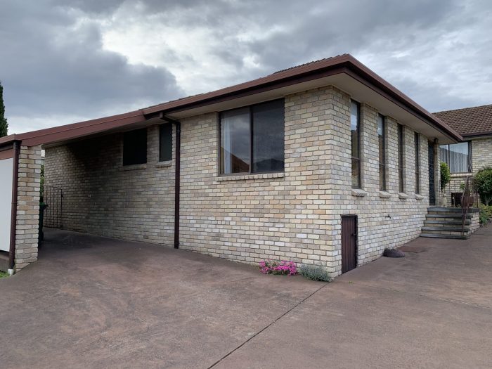 Unit 2/8 Dossiter St, Bellerive TAS 7018, Australia