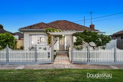 14 Holehouse St, Sunshine North VIC 3020, Australia