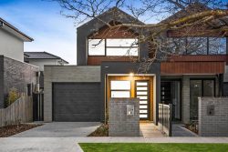 3 Kokoda St, Heidelberg West VIC 3081, Australia