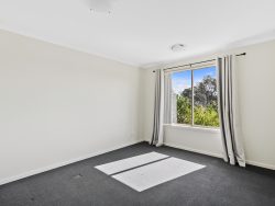 Unit 1/84 Lamprill Cir, Herdsmans Cove TAS 7030, Australia