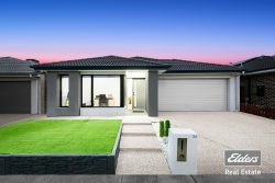 24 Madden Bvd, Tarneit VIC 3029, Australia