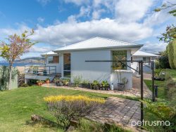 51 Maluka Terrace, Bellerive TAS 7018, Australia