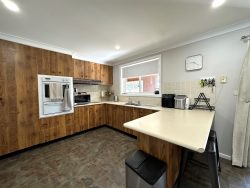 53 Nasmyth St, Young NSW 2594, Australia