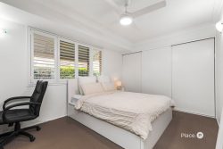 10 Parklands Ct, Victoria Point QLD 4165, Australia