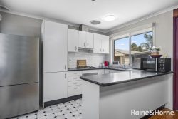 13 Salamaua Pl, Glenfield NSW 2167, Australia