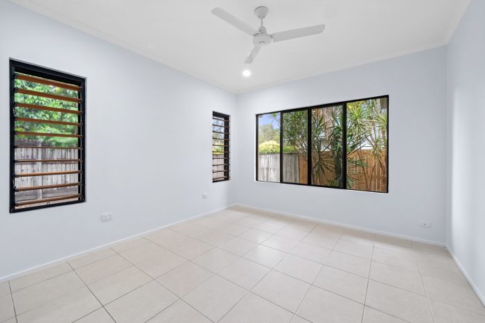 Unit 1/17 Sanctuary Ave, Jubilee Pocket QLD 4802, Australia